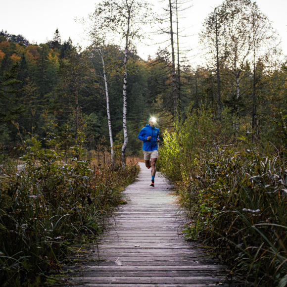NEO9R naglavna svjetiljka