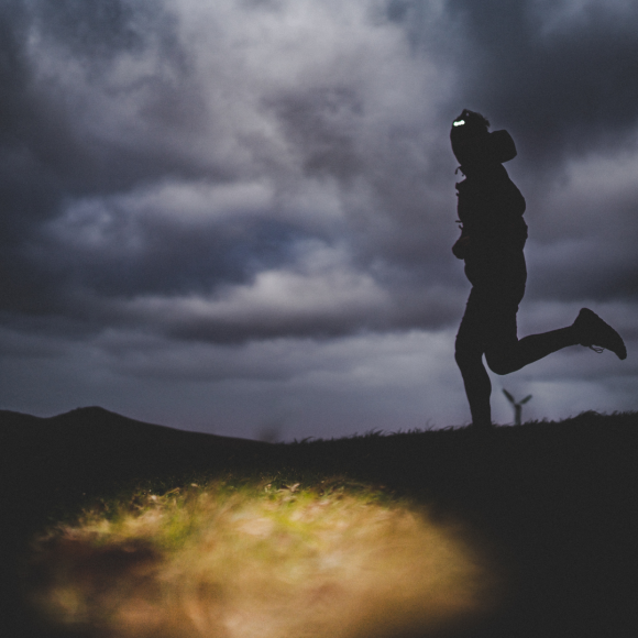 NEO9R naglavna svjetiljka